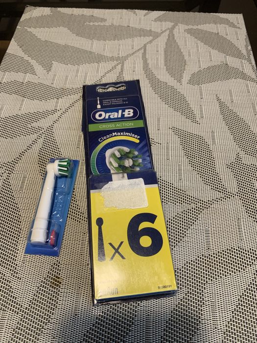 Sprzedam końcowki do szczoteczki Oral b Cross Action