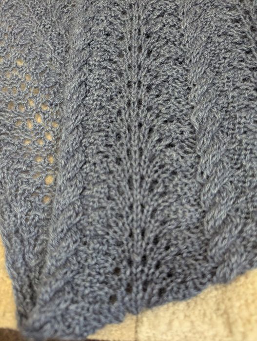 Шарф жіночий в'язаний