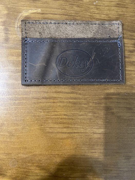 Carteira para cartão de crédito em pele genuína