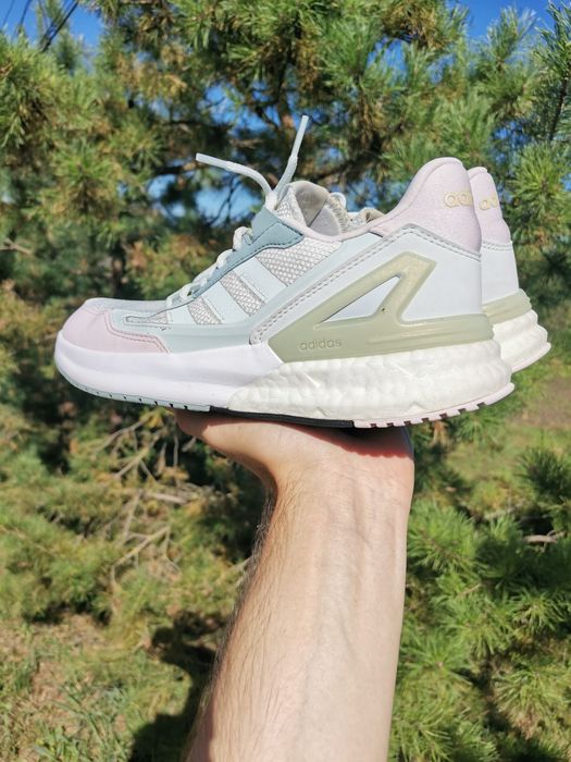 Кросівки Adidas Nebzed Super Boost Cloud
