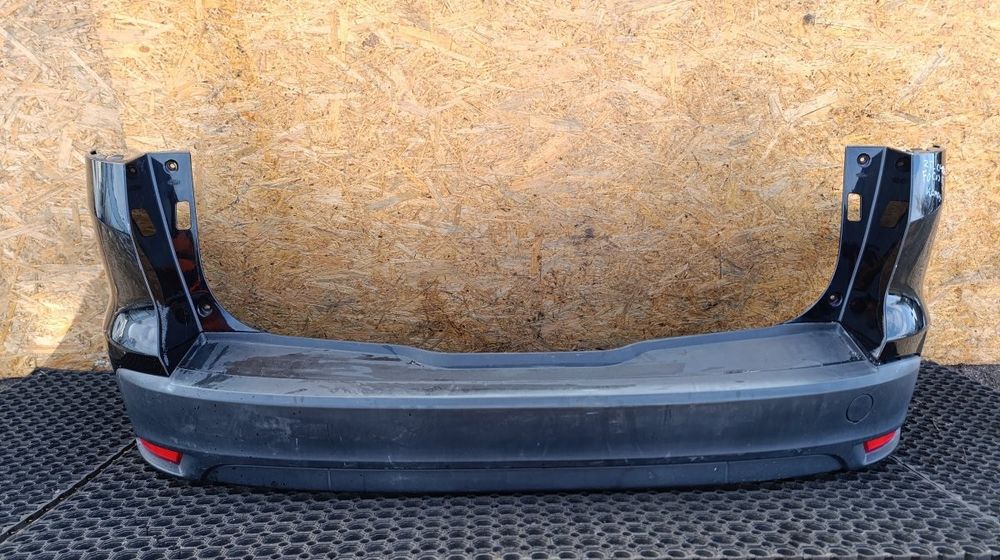 Ford Focus Mk3 Kombi Zderzak Tył Fb