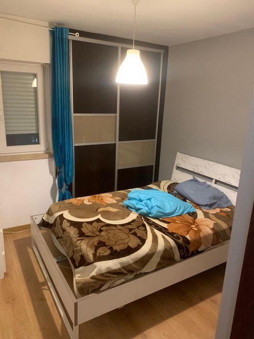 Quarto para arrendar solteiro