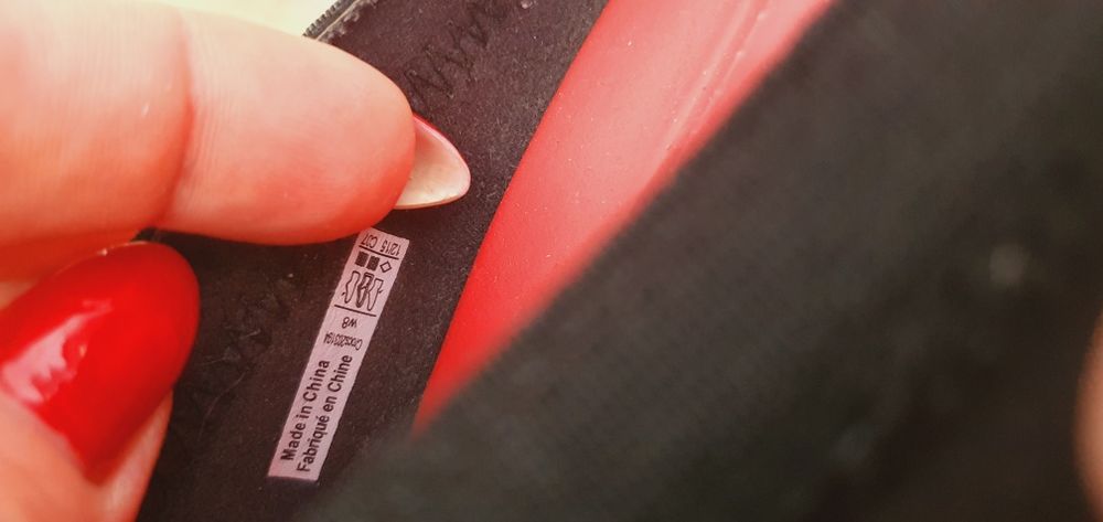 Crocs       кроксы