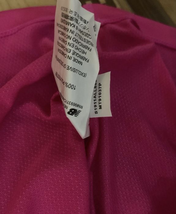 футболка New Balance