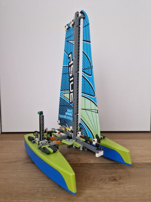 Lego technic Катамаран