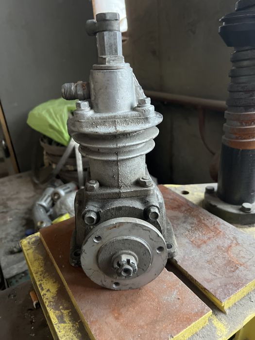 воздушный компрессор для автомобилей ГАЗ-66