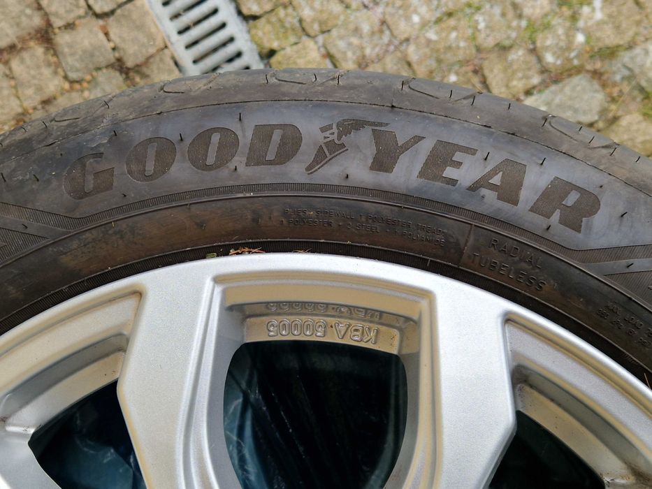 Komplet opon letnich 4szt 18" SUV GoodYear Efficient Grip 2 GWARANCJA
