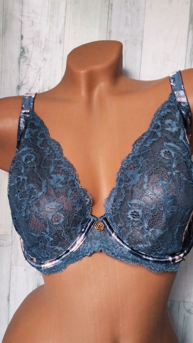 Шелковый бюстгальтер с кружевной отделкой lunaria от marks & spencer.