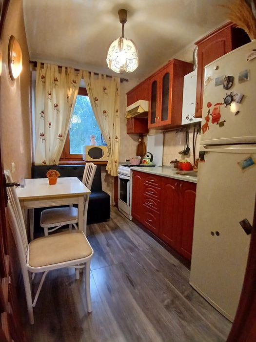 Посуточно квартира в центре города 1 этаж.