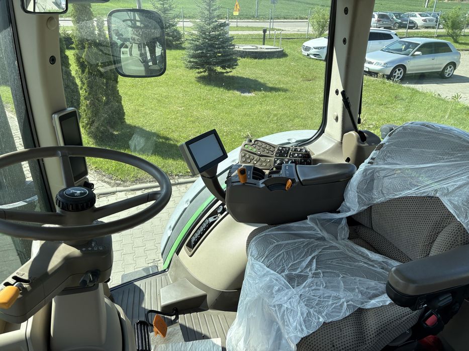 John Deere 8310R, niski przebieg, historia serwisowa