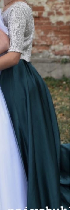 Спідниця темно-зелана