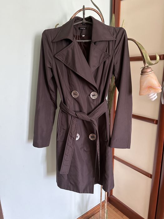 Продам пальто, тренч