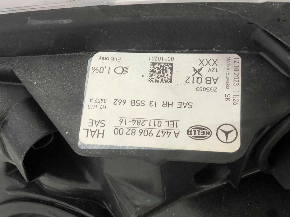 Фара Mercedes Metris Vito Америка A4479068100 A4479068200