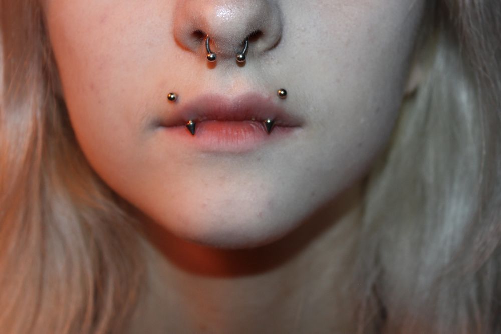 Пірсинг Пирсинг Київ Киев ( Септум Смайл Бридж)