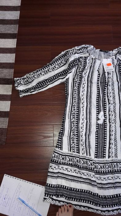 sukienka Aztec 100% viscoza nowa z metką