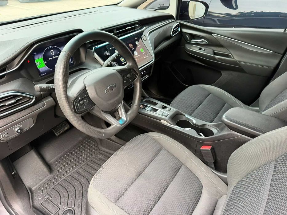 Chevrolet Bolt EV 2LT      2023