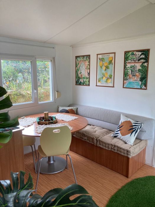 Vende-se  Casa Móvel totalmente equipada  ( somente a casa)