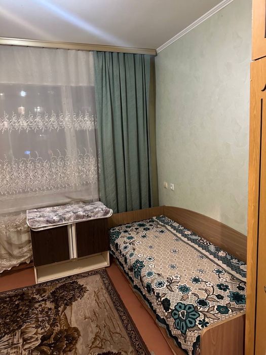 Оренда кімнати на Вишеньці для дівчини. Келецька Ващука Ринок Вишенька