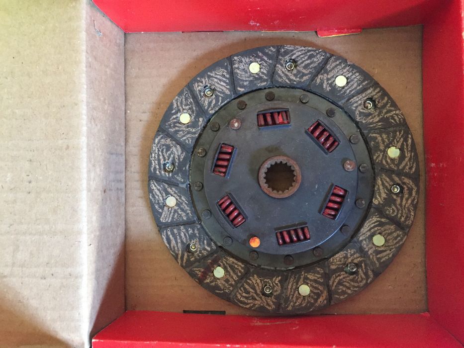 Disco embraiagem datsun pick up 1400