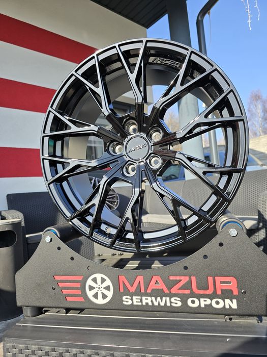 Felgi 19" 5x114.3 ET35 Hyundai Kia Lexus Toyota Mazda Nissan Renault