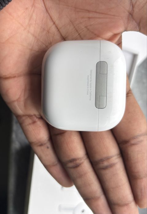Apple AIR PODS 4 Semi novo