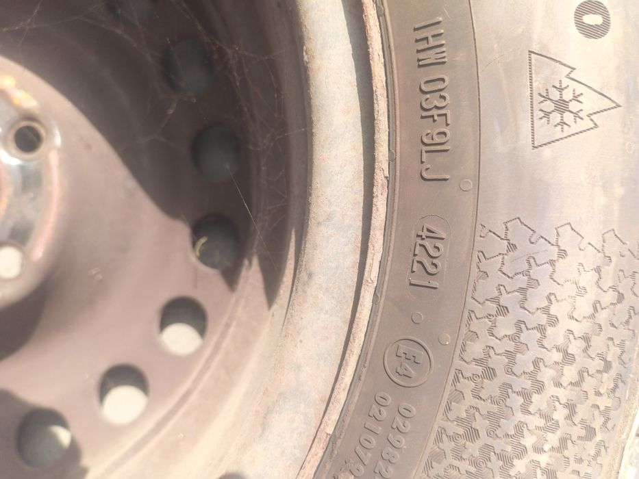 Opony 15 r  z felgami stalowymi OPEL 5x110