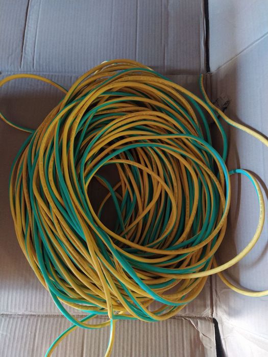 Провід багатожильний ПВ3 16,25,35. Кабель КГНВ 3х4.