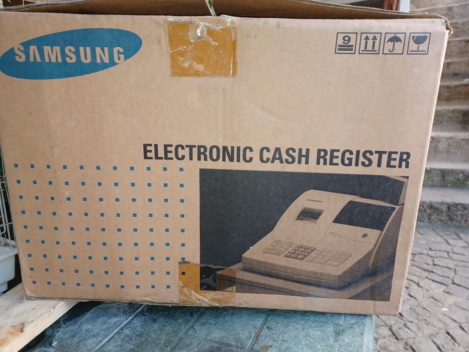 Maquina registadora antiga