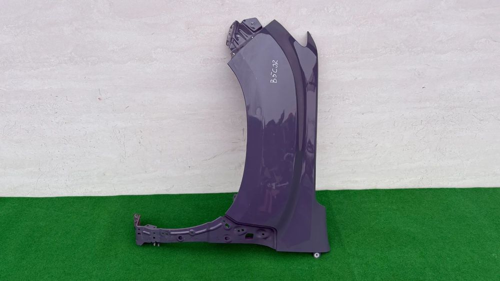 DACIA DUSTER 2 II 2017+ LEWY BŁOTNIK PRZÓD 631011252R B5CJR