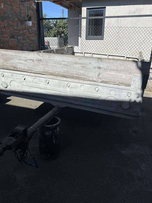 Причіп-платформа