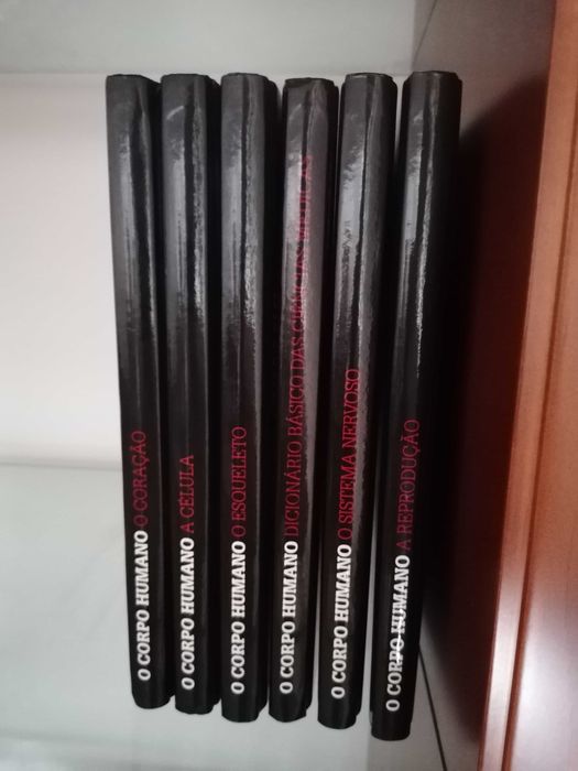 Vendo coleção 'O corpo humano'.