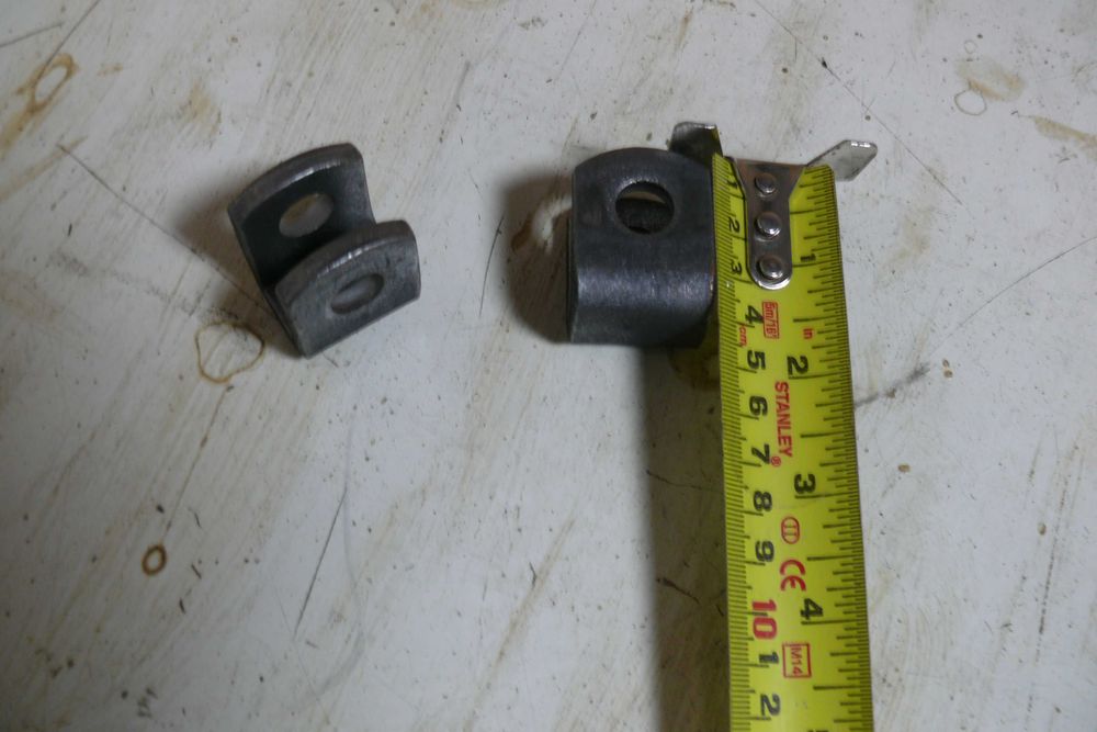 Peça em ferro para suporte de molas