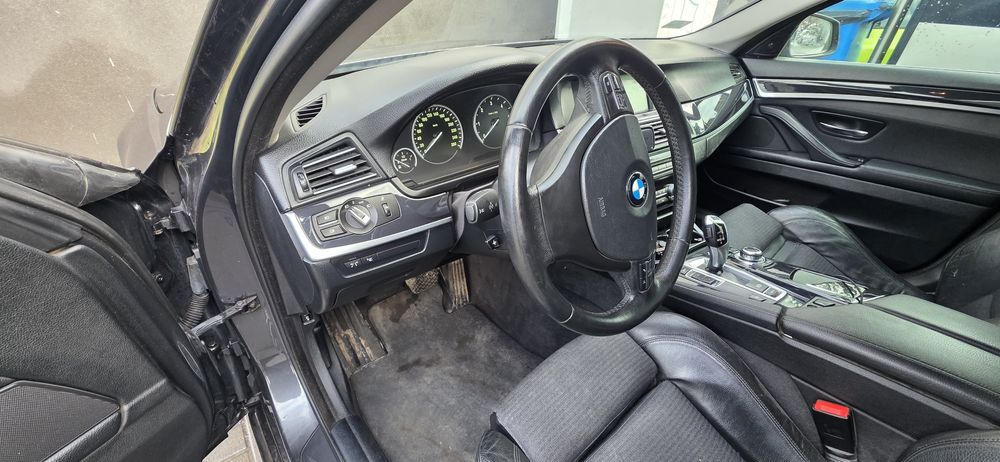 Sprzedam BMW F11 2012rok