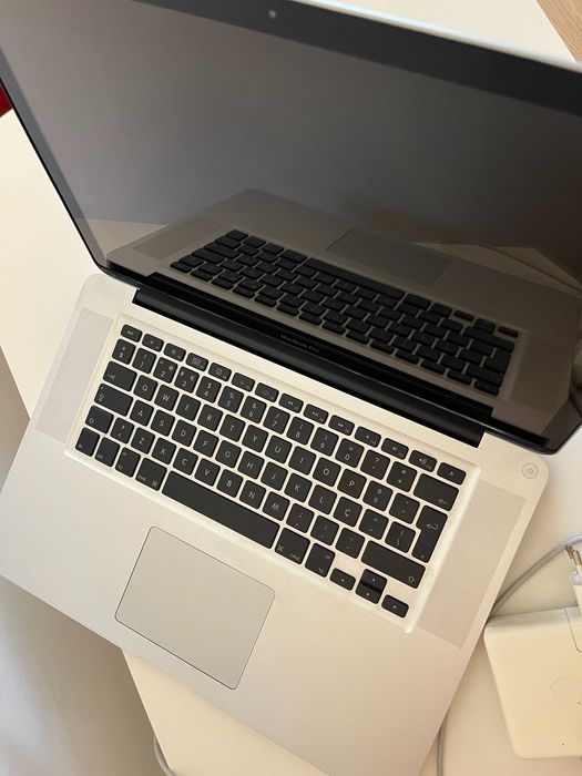 Macbook Pro 15 polegadas