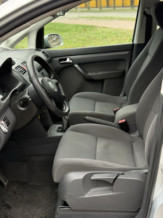 Volkswagen TOURAN дизель С германии Идеал