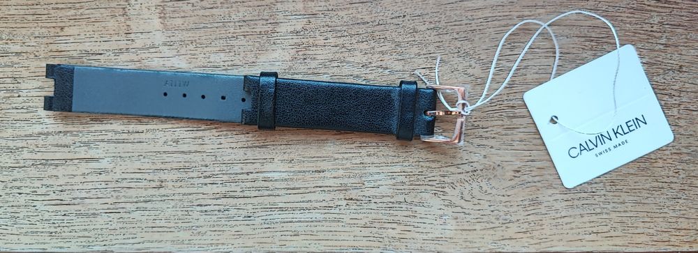 Bracelete em Pele - Relógio Calvin Klein