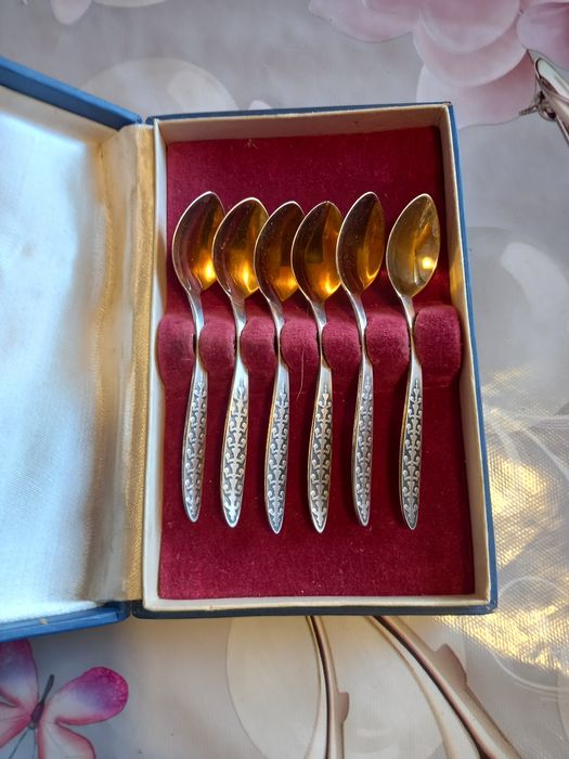 Набор серебрянних кофейних  ложек