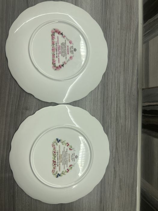 Тарілки колекційні Royal Albert