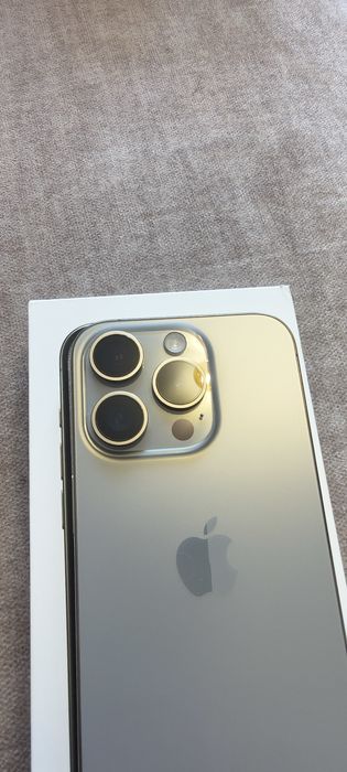 Iphone 15 Pro | 128GB | Naturalny Tytan - Stan idealny