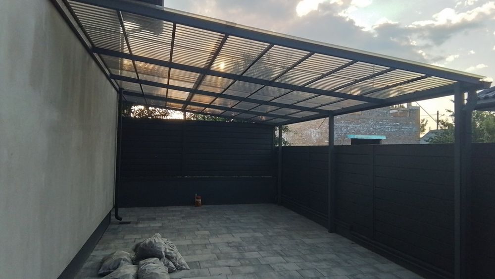 Монолітний, Профільований і Сотовий полікарбонат Полтава. Поликарбонат