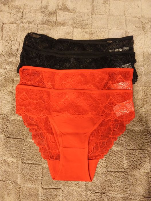Majteczki koronkowe Moraj r. L