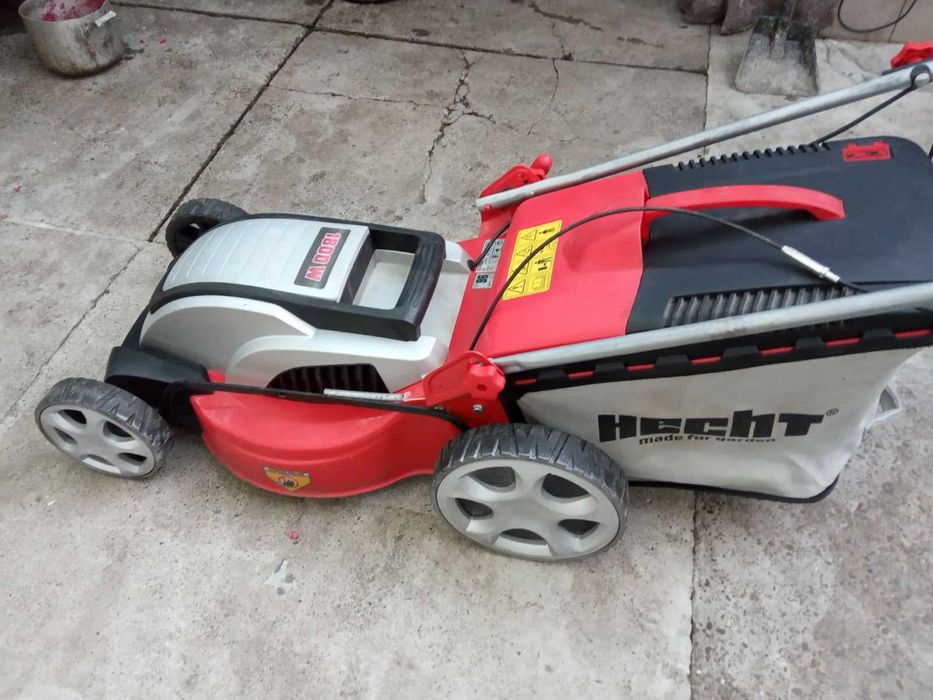Електрична Самохідна газонокосилка 1800 ватт