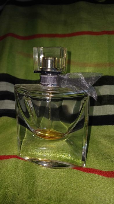 Флакон з-під  парфумованої води Lancome La Vie est Belle