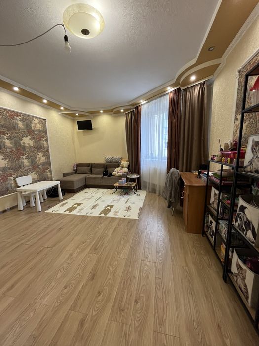 продаж 1 кімнатної квари район Поділлятири