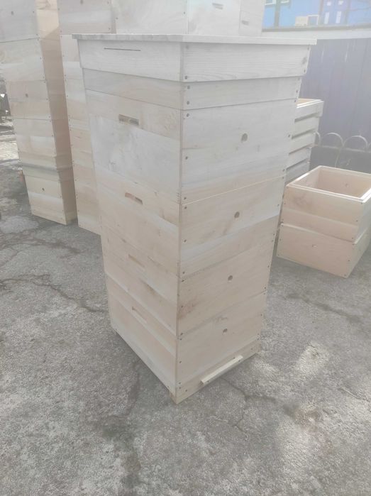 Продам корпусні вулики