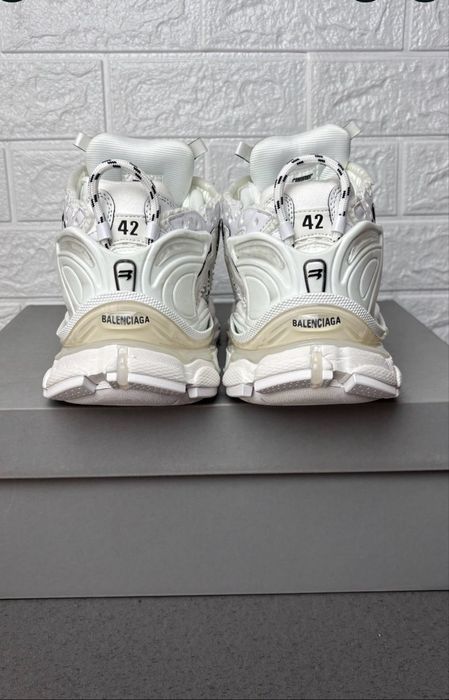 Buty Balenciaga Runner/ białe. Rozmiary 41,42,43,44
