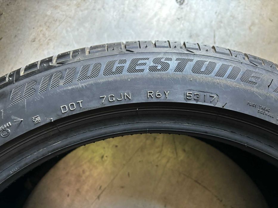 2X Opony Letnie SUV 235/45R19 Bridgestone Dueler H/P SPORT MOE 2018R