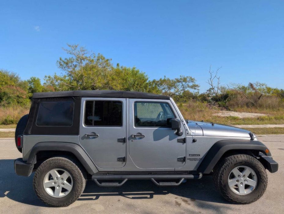 Jeep Wrangler Unlimited      2017