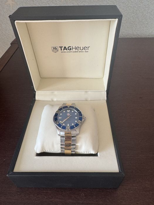 Часы Tag Hauer aqearaser quartz.