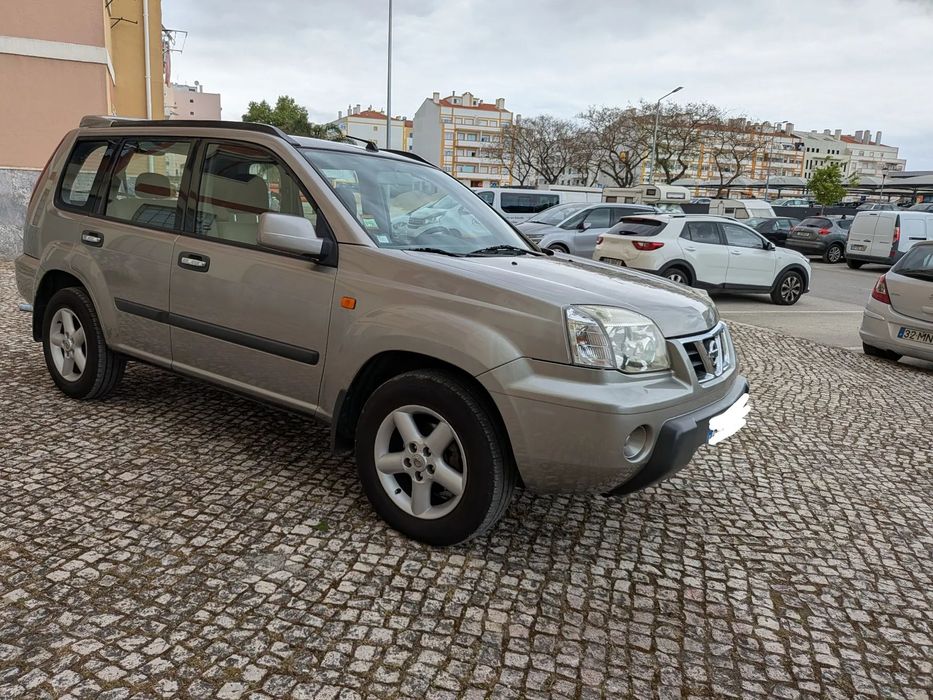 Nissan X-Trail Sport AC+TAEP+VDC